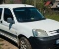 Белый Пежо Партнер груз.-пасс., объемом двигателя 2 л и пробегом 280 тыс. км за 3500 $, фото 1 на Automoto.ua