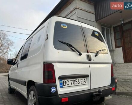 Белый Пежо Партнер груз.-пасс., объемом двигателя 1.9 л и пробегом 309 тыс. км за 3500 $, фото 3 на Automoto.ua