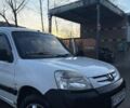 Білий Пежо Партнер вант.-пас., об'ємом двигуна 1.56 л та пробігом 475 тис. км за 3800 $, фото 1 на Automoto.ua