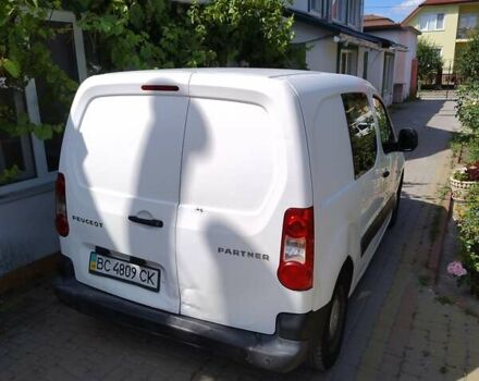 Білий Пежо Партнер вант.-пас., об'ємом двигуна 1.59 л та пробігом 329 тис. км за 4800 $, фото 3 на Automoto.ua