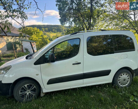 Білий Пежо Партнер вант.-пас., об'ємом двигуна 1.56 л та пробігом 275 тис. км за 5200 $, фото 4 на Automoto.ua