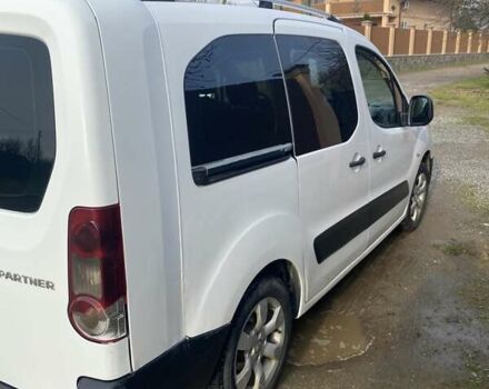 Білий Пежо Партнер вант.-пас., об'ємом двигуна 0 л та пробігом 390 тис. км за 5500 $, фото 4 на Automoto.ua