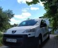 Білий Пежо Партнер вант.-пас., об'ємом двигуна 1.59 л та пробігом 329 тис. км за 4800 $, фото 1 на Automoto.ua