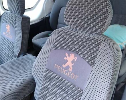 Білий Пежо Партнер вант.-пас., об'ємом двигуна 1.59 л та пробігом 329 тис. км за 4800 $, фото 2 на Automoto.ua