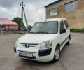 Білий Пежо Партнер вант.-пас., об'ємом двигуна 0 л та пробігом 215 тис. км за 4700 $, фото 1 на Automoto.ua