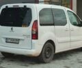 Білий Пежо Партнер вант.-пас., об'ємом двигуна 1.56 л та пробігом 219 тис. км за 9100 $, фото 4 на Automoto.ua