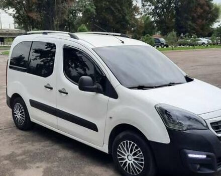 Білий Пежо Партнер вант.-пас., об'ємом двигуна 1.6 л та пробігом 288 тис. км за 9500 $, фото 8 на Automoto.ua