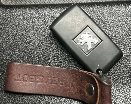 Білий Пежо Партнер вант.-пас., об'ємом двигуна 1.56 л та пробігом 190 тис. км за 12200 $, фото 33 на Automoto.ua