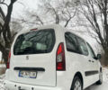 Білий Пежо Партнер вант.-пас., об'ємом двигуна 1.56 л та пробігом 190 тис. км за 12200 $, фото 11 на Automoto.ua