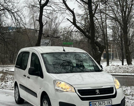 Білий Пежо Партнер вант.-пас., об'ємом двигуна 1.56 л та пробігом 190 тис. км за 12200 $, фото 12 на Automoto.ua