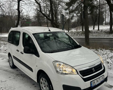 Білий Пежо Партнер вант.-пас., об'ємом двигуна 1.56 л та пробігом 190 тис. км за 12200 $, фото 2 на Automoto.ua