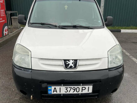 Пежо Партнер груз.-пасс. 2006 в Киеве на Automoto.ua Белый Пежо Партнер груз.-пасс., объемом двигателя 2 л и пробегом 418 тыс. км за 5000 $, фото 1 на Automoto.ua