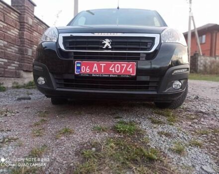 Чорний Пежо Партнер вант.-пас., об'ємом двигуна 0 л та пробігом 70 тис. км за 10500 $, фото 25 на Automoto.ua