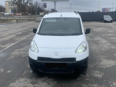 Пежо Партнер вант. 2014 у Полтаві на Automoto.ua Білий Пежо Партнер вант., об'ємом двигуна 0 л та пробігом 226 тис. км за 6600 $, фото 1 на Automoto.ua