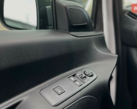 купить новое авто Пежо Партнер груз. 2024 года от официального дилера Пежо Євромоторс Пежо фото