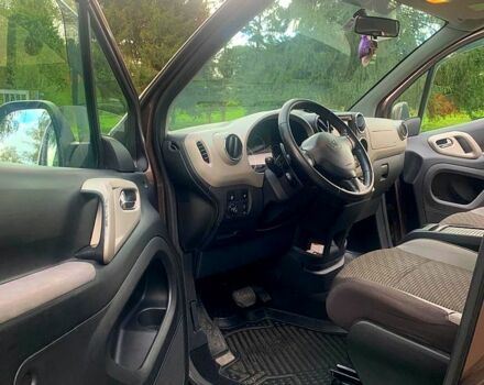 Коричневий Пежо Партнер вант.-пас., об'ємом двигуна 1.6 л та пробігом 272 тис. км за 7400 $, фото 10 на Automoto.ua