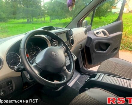 Коричневий Пежо Партнер вант.-пас., об'ємом двигуна 1.6 л та пробігом 272 тис. км за 7400 $, фото 6 на Automoto.ua