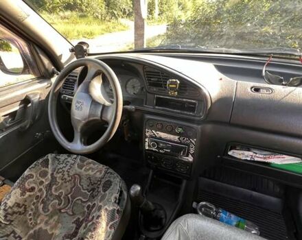 Червоний Пежо Партнер вант.-пас., об'ємом двигуна 0 л та пробігом 455 тис. км за 2500 $, фото 10 на Automoto.ua