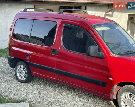 Красный Пежо Партнер груз.-пасс., объемом двигателя 2 л и пробегом 284 тыс. км за 3150 $, фото 13 на Automoto.ua