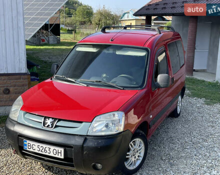 Красный Пежо Партнер груз.-пасс., объемом двигателя 2 л и пробегом 284 тыс. км за 3150 $, фото 12 на Automoto.ua