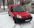 Червоний Пежо Партнер вант.-пас., об'ємом двигуна 1.87 л та пробігом 320 тис. км за 3700 $, фото 1 на Automoto.ua