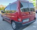 Червоний Пежо Партнер вант.-пас., об'ємом двигуна 1.36 л та пробігом 397 тис. км за 4200 $, фото 1 на Automoto.ua