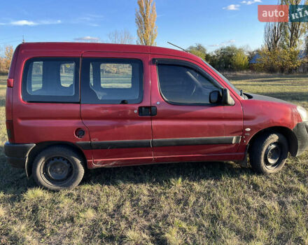 Пежо Партнер груз.-пасс., объемом двигателя 2 л и пробегом 426 тыс. км за 3500 $, фото 3 на Automoto.ua