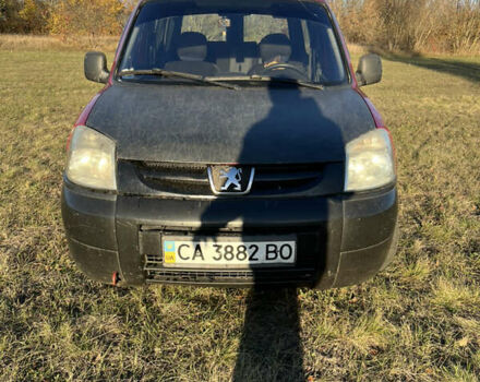 Пежо Партнер груз.-пасс., объемом двигателя 2 л и пробегом 426 тыс. км за 3500 $, фото 1 на Automoto.ua