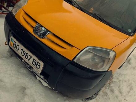 Пежо Партнер вант.-пас. 2005 у Тернополі на Automoto.ua Пежо Партнер вант.-пас., об'ємом двигуна 1.9 л та пробігом 180 тис. км за 3700 $, фото 1 на Automoto.ua