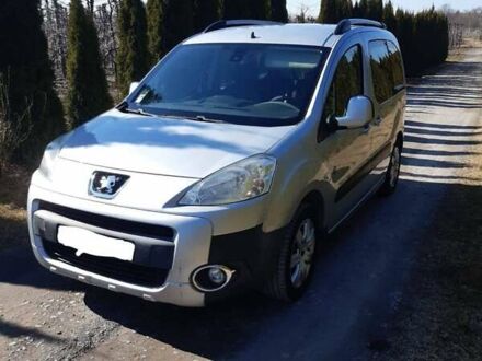Пежо Партнер вант.-пас. 2008 у Камінь-Каширський на Automoto.ua Пежо Партнер вант.-пас., об'ємом двигуна 1.6 л та пробігом 300 тис. км за 7000 $, фото 1 на Automoto.ua