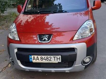 Пежо Партнер вант.-пас. 2011 у Києві на Automoto.ua Пежо Партнер вант.-пас., об'ємом двигуна 1.56 л та пробігом 125 тис. км за 10000 $, фото 1 на Automoto.ua
