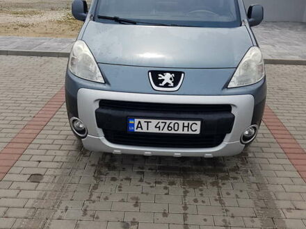 Пежо Партнер груз.-пасс. 2011 в Ивано-Франковске на Automoto.ua Пежо Партнер груз.-пасс., объемом двигателя 1.6 л и пробегом 192 тыс. км за 8000 $, фото 1 на Automoto.ua