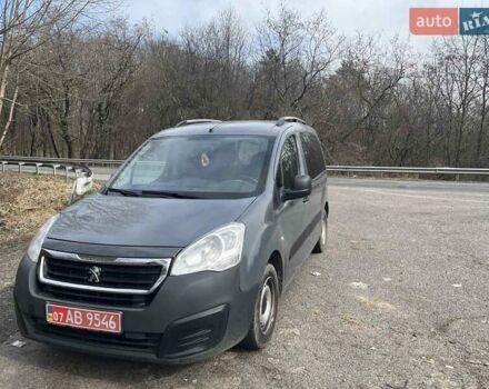 Пежо Партнер груз.-пасс., объемом двигателя 1.6 л и пробегом 70 тыс. км за 8700 $, фото 1 на Automoto.ua