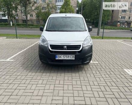 Пежо Партнер груз.-пасс., объемом двигателя 1.6 л и пробегом 45 тыс. км за 13200 $, фото 1 на Automoto.ua