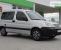 Белый Пежо Партнер пасс., объемом двигателя 1.4 л и пробегом 300 тыс. км за 3700 $, фото 1 на Automoto.ua