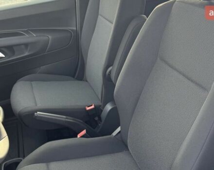 купить новое авто Пежо Партнер пасс. 2025 года от официального дилера Peugeot Авто-Шанс Пежо фото