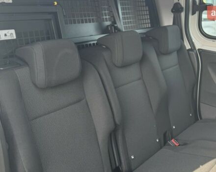 купить новое авто Пежо Партнер пасс. 2025 года от официального дилера Peugeot Авто-Шанс Пежо фото