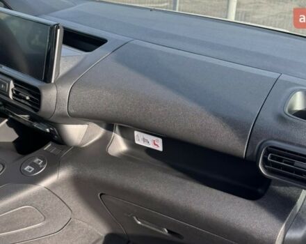 купить новое авто Пежо Партнер пасс. 2025 года от официального дилера Peugeot Авто-Шанс Пежо фото