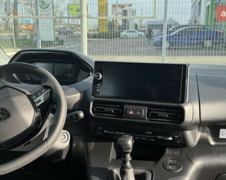 купить новое авто Пежо Партнер пасс. 2025 года от официального дилера Peugeot Авто-Шанс Пежо фото