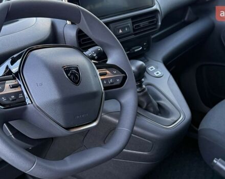 купить новое авто Пежо Партнер пасс. 2025 года от официального дилера Peugeot Авто-Шанс Пежо фото