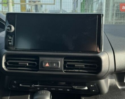 купить новое авто Пежо Партнер пасс. 2025 года от официального дилера Peugeot Авто-Шанс Пежо фото