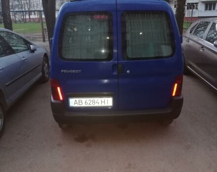 Синий Пежо Партнер пасс., объемом двигателя 1.4 л и пробегом 248 тыс. км за 3600 $, фото 1 на Automoto.ua