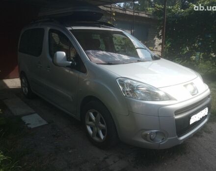 Пежо Партнер груз.-пасс. 2008 в Александрие на Automoto.ua Серый Пежо Партнер груз.-пасс., объемом двигателя 1.6 л и пробегом 211 тыс. км за 7400 $, фото 12 на Automoto.ua