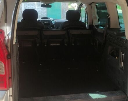 Пежо Партнер груз.-пасс. 2008 в Александрие на Automoto.ua Серый Пежо Партнер груз.-пасс., объемом двигателя 1.6 л и пробегом 211 тыс. км за 7400 $, фото 6 на Automoto.ua