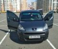 Серый Пежо Партнер груз.-пасс., объемом двигателя 0 л и пробегом 233 тыс. км за 5950 $, фото 3 на Automoto.ua