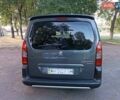 Сірий Пежо Партнер вант.-пас., об'ємом двигуна 1.56 л та пробігом 177 тис. км за 10000 $, фото 5 на Automoto.ua