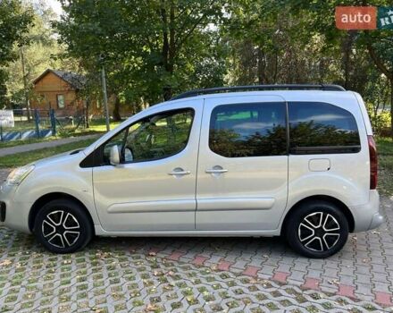 Сірий Пежо Партнер вант.-пас., об'ємом двигуна 1.6 л та пробігом 156 тис. км за 7800 $, фото 4 на Automoto.ua