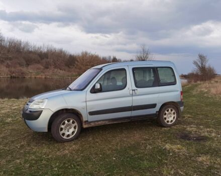 Сірий Пежо Партнер вант.-пас., об'ємом двигуна 0.16 л та пробігом 318 тис. км за 2799 $, фото 1 на Automoto.ua