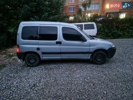 Пежо Партнер вант.-пас. 2006 у Тернополі на Automoto.ua Сірий Пежо Партнер вант.-пас., об'ємом двигуна 1.6 л та пробігом 341 тис. км за 3700 $, фото 1 на Automoto.ua