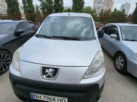 Пежо Партнер груз.-пасс. 2008 в Одессе на Automoto.ua Серый Пежо Партнер груз.-пасс., объемом двигателя 1.6 л и пробегом 311 тыс. км за 5500 $, фото 1 на Automoto.ua